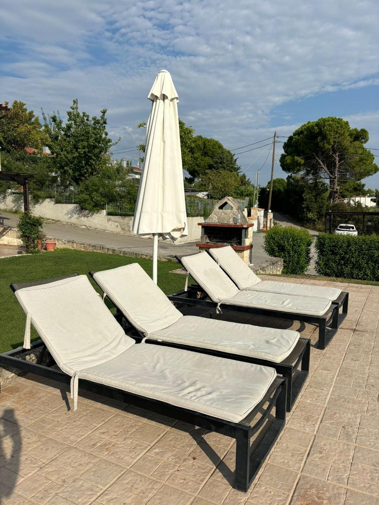 Paradise Villa *