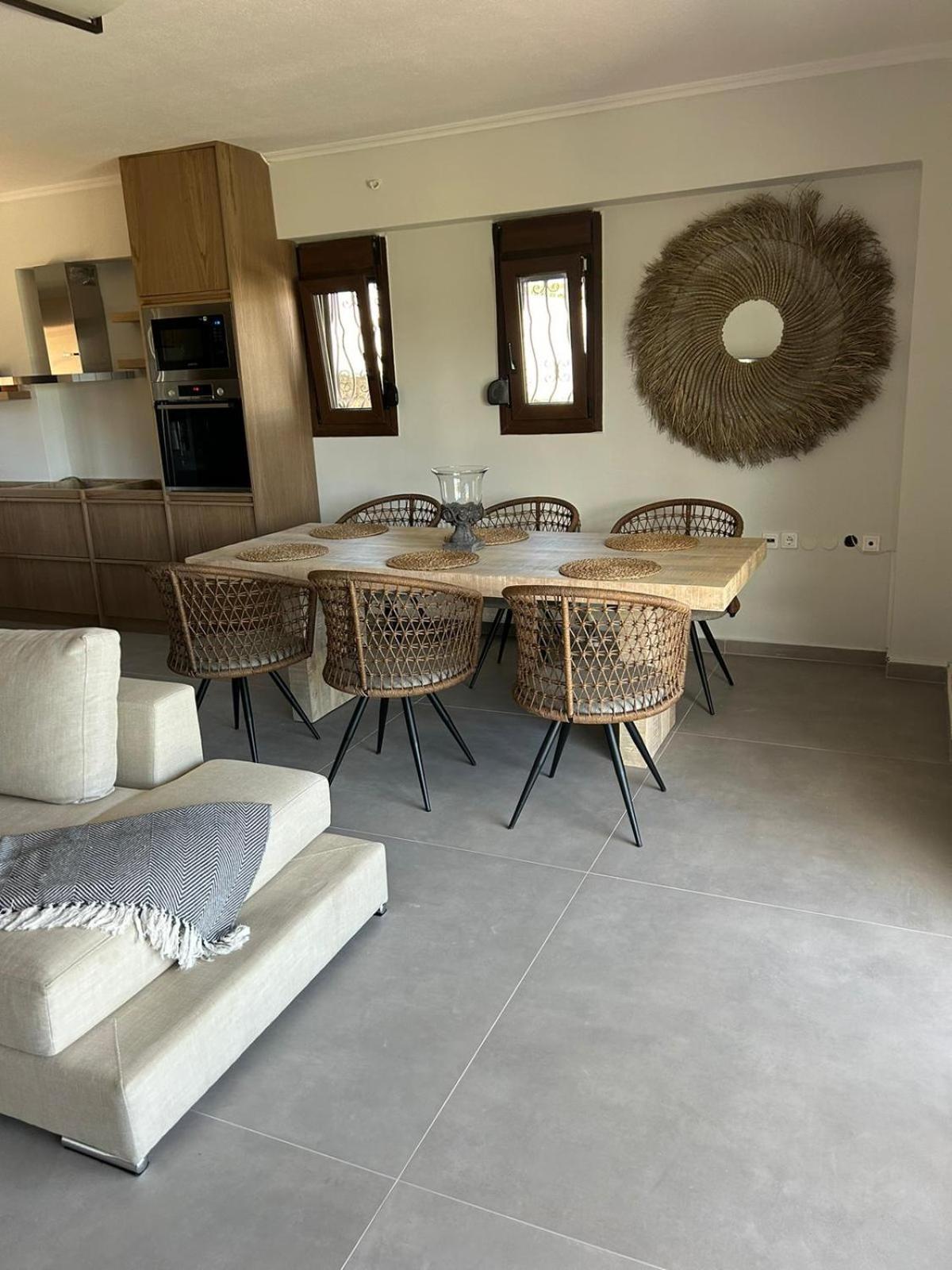 Villa Paradise *